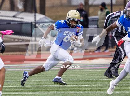 Thumbnail 2 in AutoZone Liberty Bowl All-Star Game photogallery.