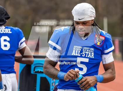 Thumbnail 1 in AutoZone Liberty Bowl All-Star Game photogallery.