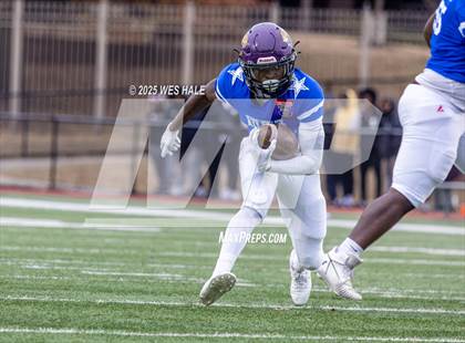 Thumbnail 1 in AutoZone Liberty Bowl All-Star Game photogallery.