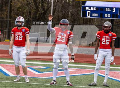 Thumbnail 2 in AutoZone Liberty Bowl All-Star Game photogallery.