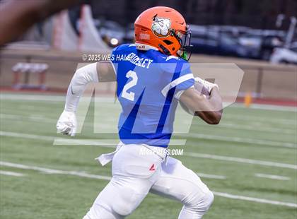 Thumbnail 1 in AutoZone Liberty Bowl All-Star Game photogallery.