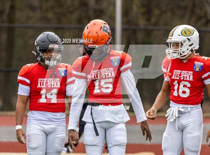 Thumbnail 2 in AutoZone Liberty Bowl All-Star Game photogallery.