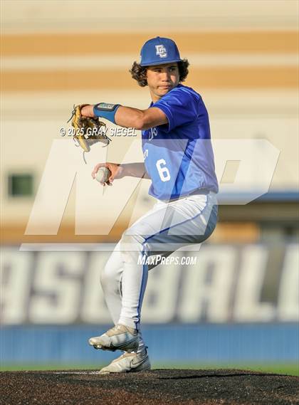 Thumbnail 1 in Norman North @ Deer Creek photogallery.