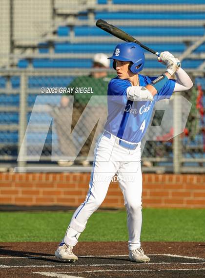 Thumbnail 2 in Norman North @ Deer Creek photogallery.