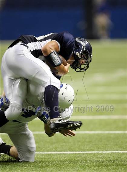 Thumbnail 2 in Midlothian vs. Boerne (Texas Football Classic) photogallery.