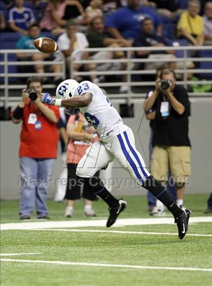 Thumbnail 2 in Midlothian vs. Boerne (Texas Football Classic) photogallery.