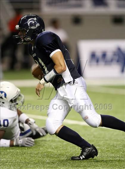 Thumbnail 1 in Midlothian vs. Boerne (Texas Football Classic) photogallery.