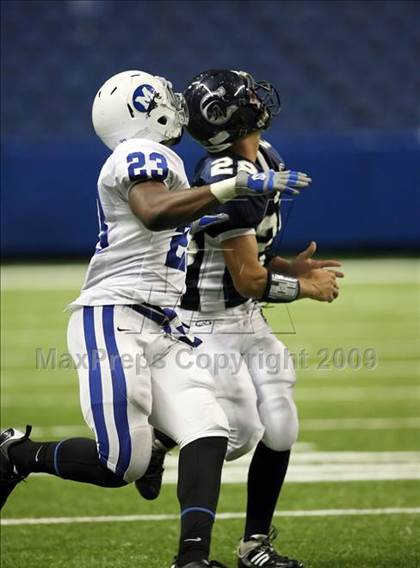 Thumbnail 1 in Midlothian vs. Boerne (Texas Football Classic) photogallery.
