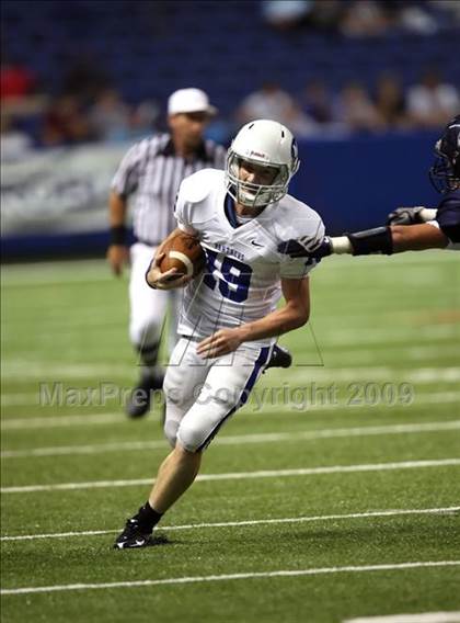 Thumbnail 3 in Midlothian vs. Boerne (Texas Football Classic) photogallery.