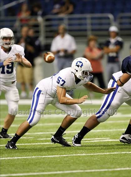 Thumbnail 2 in Midlothian vs. Boerne (Texas Football Classic) photogallery.