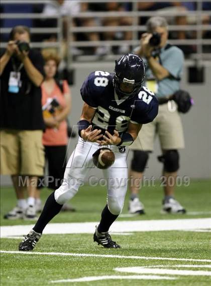 Thumbnail 1 in Midlothian vs. Boerne (Texas Football Classic) photogallery.