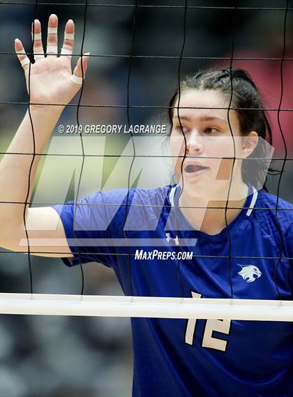 Thumbnail 2 in Plano West vs Byron Nelson (UIL 6A Final) photogallery.