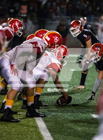 Thumbnail 1 in Sierra Vista vs Loara (CIF SS Round 2 Playoff) photogallery.