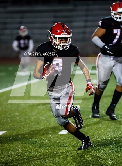 Thumbnail 3 in Sierra Vista vs Loara (CIF SS Round 2 Playoff) photogallery.