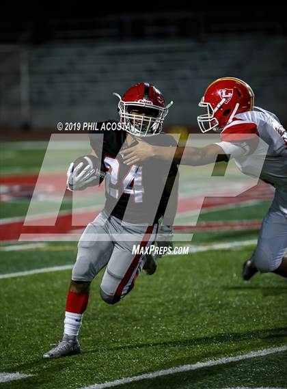 Thumbnail 2 in Sierra Vista vs Loara (CIF SS Round 2 Playoff) photogallery.