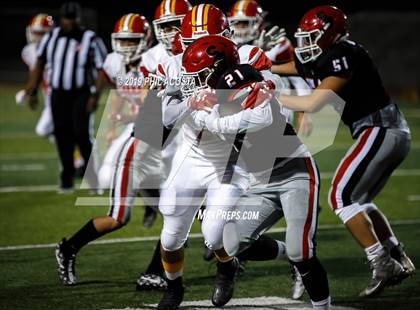 Thumbnail 2 in Sierra Vista vs Loara (CIF SS Round 2 Playoff) photogallery.