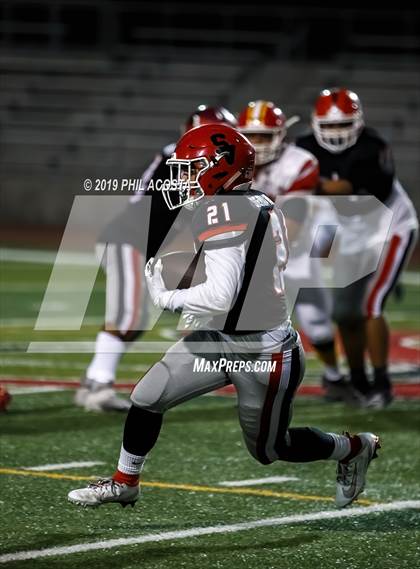 Thumbnail 3 in Sierra Vista vs Loara (CIF SS Round 2 Playoff) photogallery.