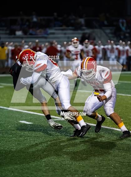Thumbnail 2 in Sierra Vista vs Loara (CIF SS Round 2 Playoff) photogallery.