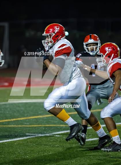 Thumbnail 2 in Sierra Vista vs Loara (CIF SS Round 2 Playoff) photogallery.
