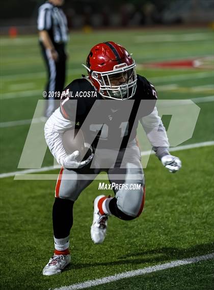 Thumbnail 1 in Sierra Vista vs Loara (CIF SS Round 2 Playoff) photogallery.