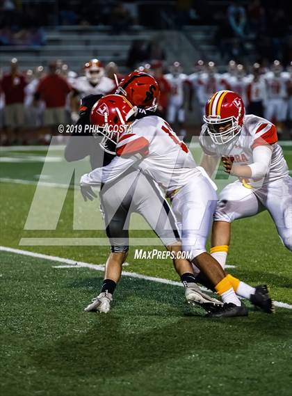 Thumbnail 2 in Sierra Vista vs Loara (CIF SS Round 2 Playoff) photogallery.