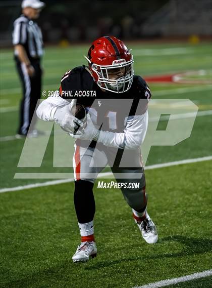 Thumbnail 2 in Sierra Vista vs Loara (CIF SS Round 2 Playoff) photogallery.