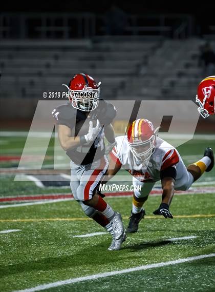 Thumbnail 2 in Sierra Vista vs Loara (CIF SS Round 2 Playoff) photogallery.
