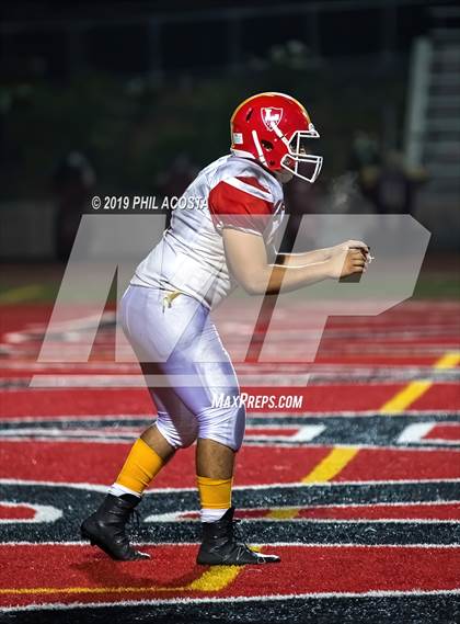 Thumbnail 3 in Sierra Vista vs Loara (CIF SS Round 2 Playoff) photogallery.