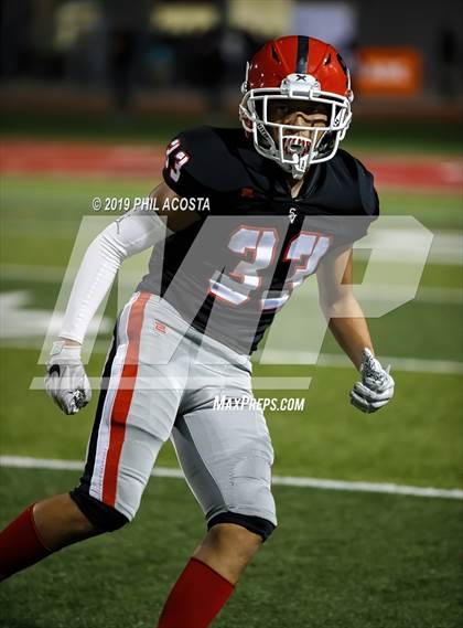 Thumbnail 3 in Sierra Vista vs Loara (CIF SS Round 2 Playoff) photogallery.