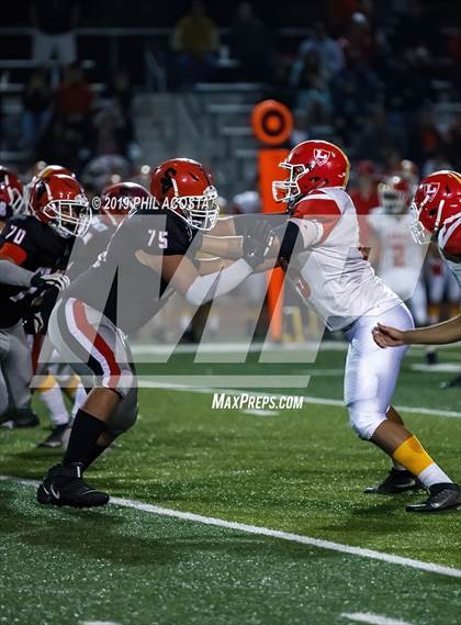 Thumbnail 2 in Sierra Vista vs Loara (CIF SS Round 2 Playoff) photogallery.