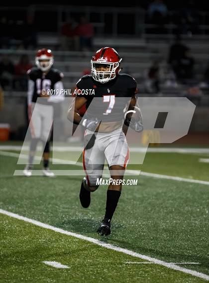 Thumbnail 1 in Sierra Vista vs Loara (CIF SS Round 2 Playoff) photogallery.