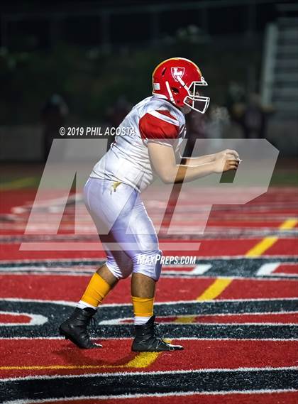 Thumbnail 2 in Sierra Vista vs Loara (CIF SS Round 2 Playoff) photogallery.