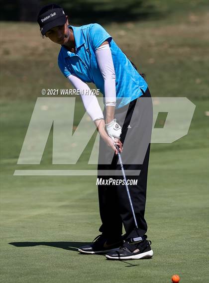 Thumbnail 3 in Delta League Dual Meet @ Wildhawk photogallery.