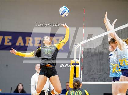 Thumbnail 2 in Beaver Dam @ Kettle Moraine photogallery.