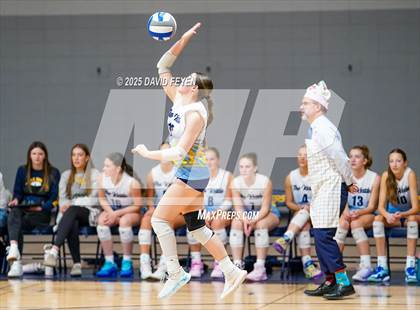 Thumbnail 3 in Beaver Dam @ Kettle Moraine photogallery.