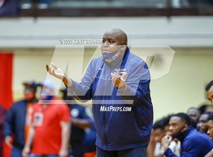 Thumbnail 2 in Gary West Side vs Carmel (IHSAA 4A Final) photogallery.