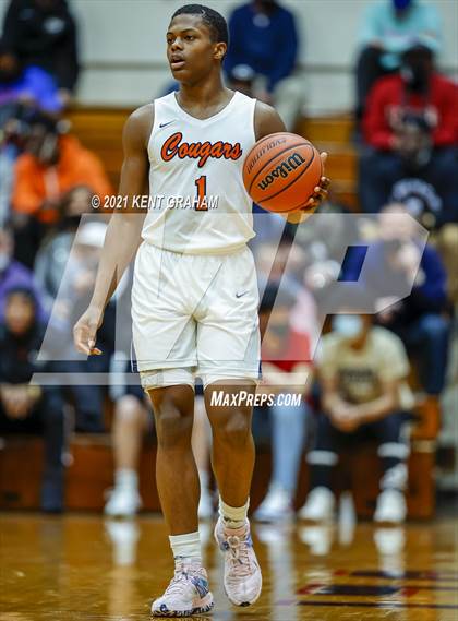 Thumbnail 1 in Gary West Side vs Carmel (IHSAA 4A Final) photogallery.