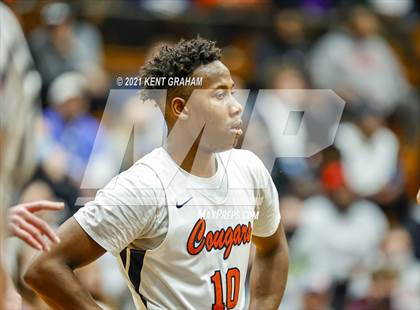 Thumbnail 2 in Gary West Side vs Carmel (IHSAA 4A Final) photogallery.