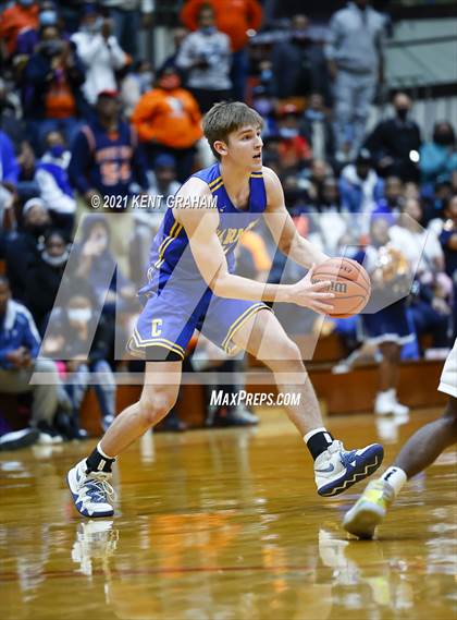 Thumbnail 1 in Gary West Side vs Carmel (IHSAA 4A Final) photogallery.