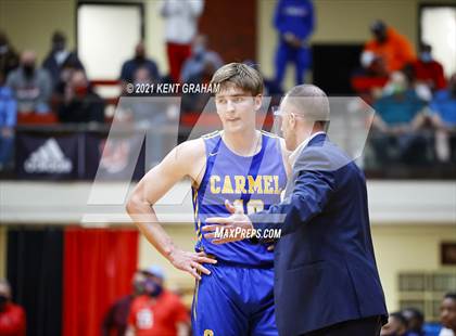 Thumbnail 1 in Gary West Side vs Carmel (IHSAA 4A Final) photogallery.