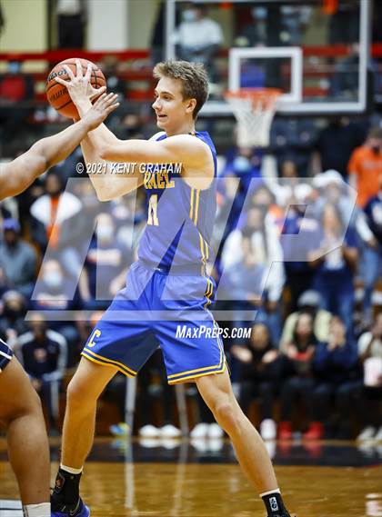 Thumbnail 1 in Gary West Side vs Carmel (IHSAA 4A Final) photogallery.