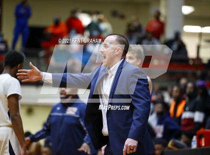 Thumbnail 2 in Gary West Side vs Carmel (IHSAA 4A Final) photogallery.