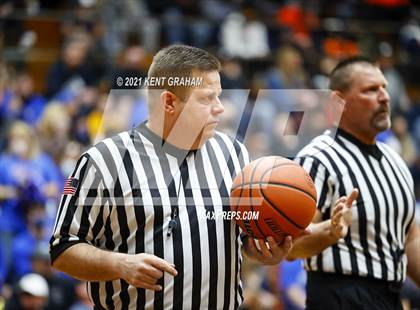 Thumbnail 3 in Gary West Side vs Carmel (IHSAA 4A Final) photogallery.