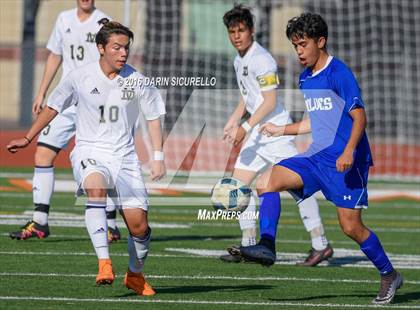Thumbnail 1 in Chandler vs. Desert Vista ( Coyote Classic Tournament ) photogallery.