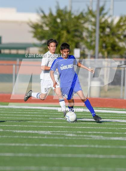 Thumbnail 1 in Chandler vs. Desert Vista ( Coyote Classic Tournament ) photogallery.