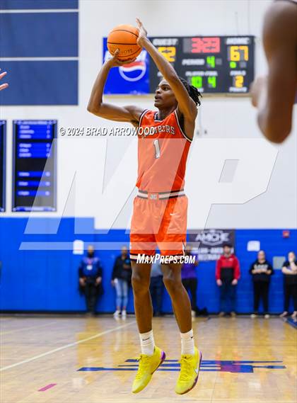 Thumbnail 2 in Chambers @ Lake Norman (NCHSAA 4A Round 4) photogallery.