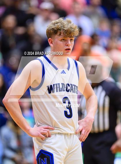 Thumbnail 2 in Chambers @ Lake Norman (NCHSAA 4A Round 4) photogallery.