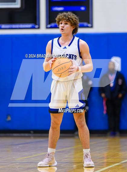 Thumbnail 1 in Chambers @ Lake Norman (NCHSAA 4A Round 4) photogallery.