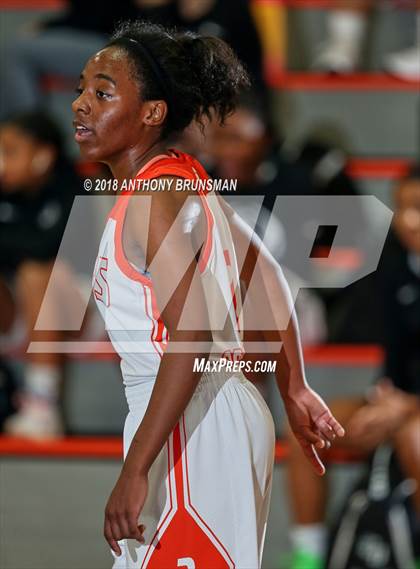 Thumbnail 3 in Roseville vs. Pleasant Valley (Roseville Elite Showcase) photogallery.