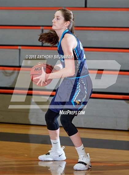 Thumbnail 1 in Roseville vs. Pleasant Valley (Roseville Elite Showcase) photogallery.